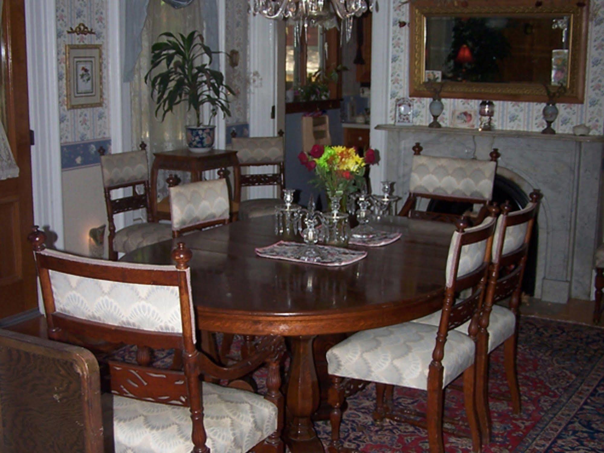 Bellinger Rose Bed & Breakfast Herkimer Buitenkant foto